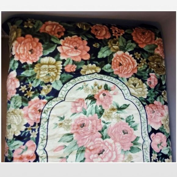 Vintage Blanket Queen Blue Reversible Pink Floral Heavy Weight Bedspread - Picture 3 of 16